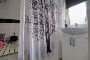 Bathroom- click for photo gallery